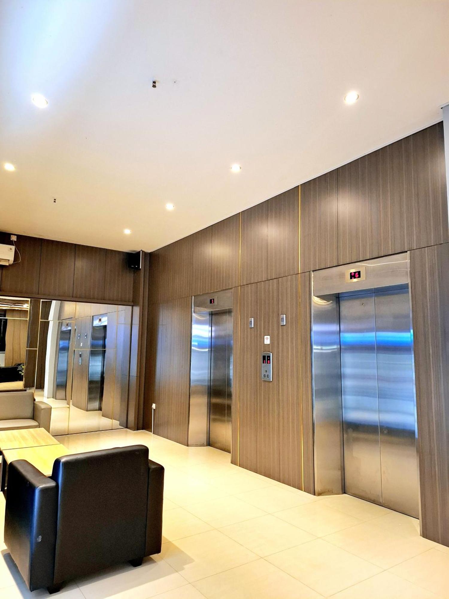Sm Tower Hotel And Convention Berau Tanjung Redep Eksteriør billede